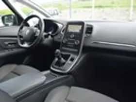 Renault Grand Scénic (2018) thumbnail 20