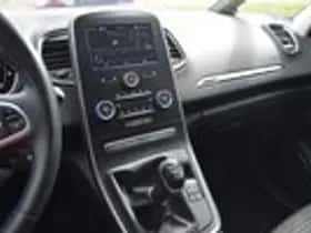 Renault Grand Scénic (2018) thumbnail 25