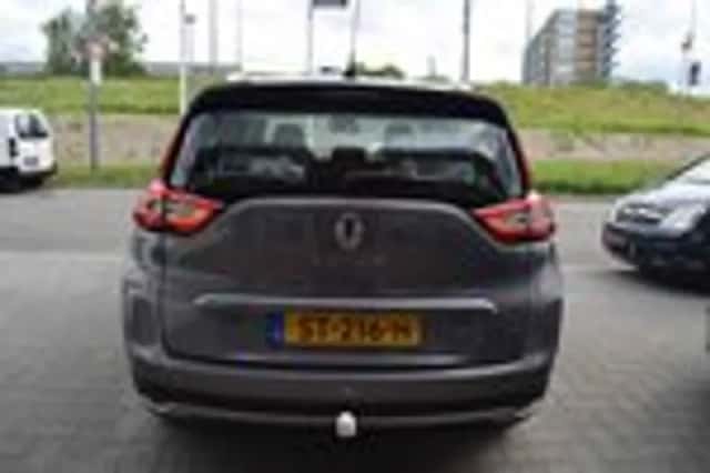 Renault Grand Scénic (2018) thumbnail 9