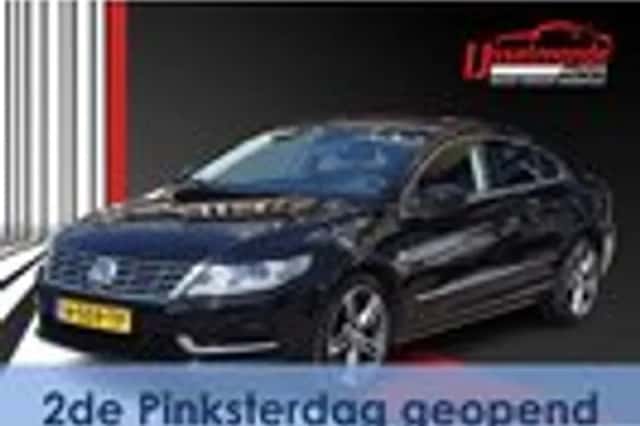 Volkswagen Passat (2012) thumbnail 1
