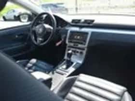Volkswagen Passat (2012) thumbnail 18