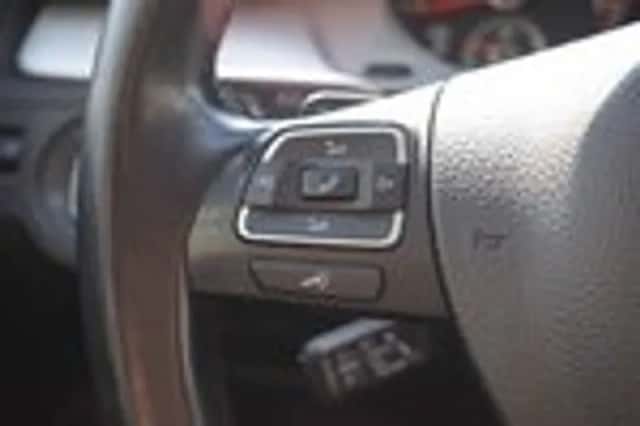 Volkswagen Passat (2012) thumbnail 24