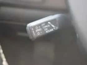 Volkswagen Passat (2012) thumbnail 25