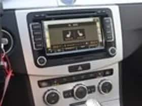 Volkswagen Passat (2012) thumbnail 27