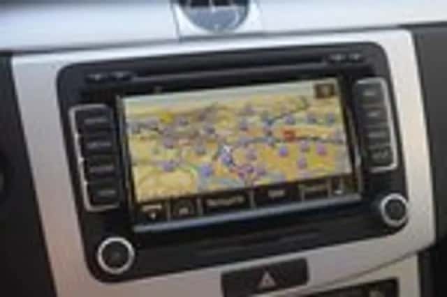 Volkswagen Passat (2012) thumbnail 29