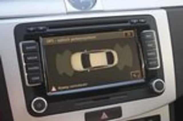 Volkswagen Passat (2012) thumbnail 31