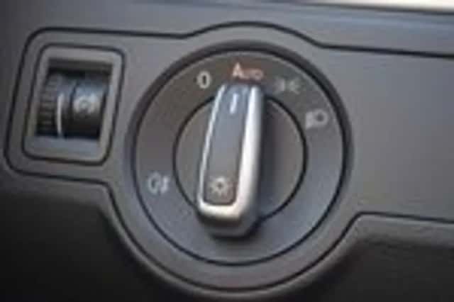 Volkswagen Passat (2012) thumbnail 33
