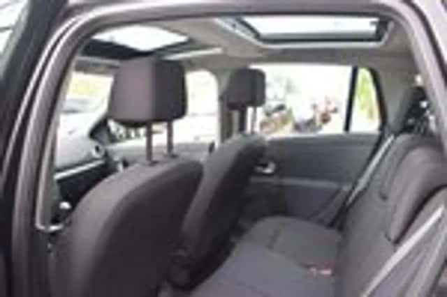 Renault Clio (2009) thumbnail 17