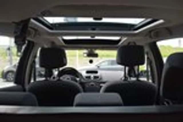 Renault Clio (2009) thumbnail 19