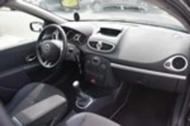 Renault Clio (2009) thumbnail 22