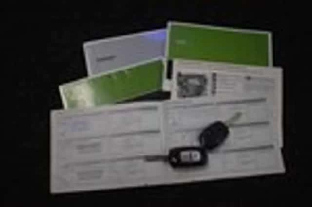 Renault Clio (2009) thumbnail 5