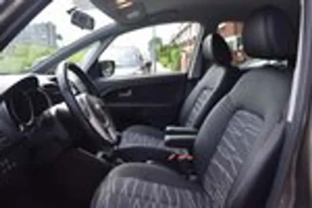 Kia Venga (2017) thumbnail 13