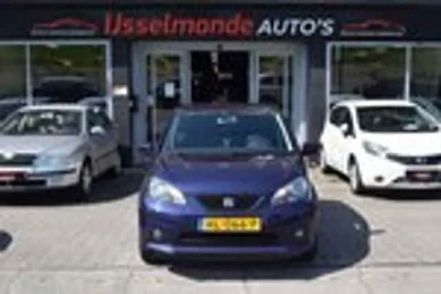 SEAT Mii (2016) thumbnail 3