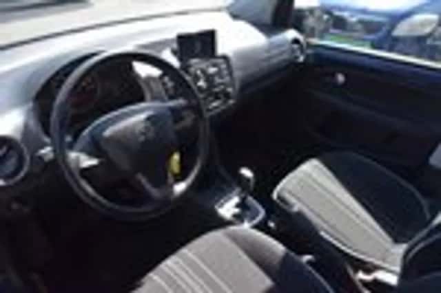 SEAT Mii (2016) thumbnail 4