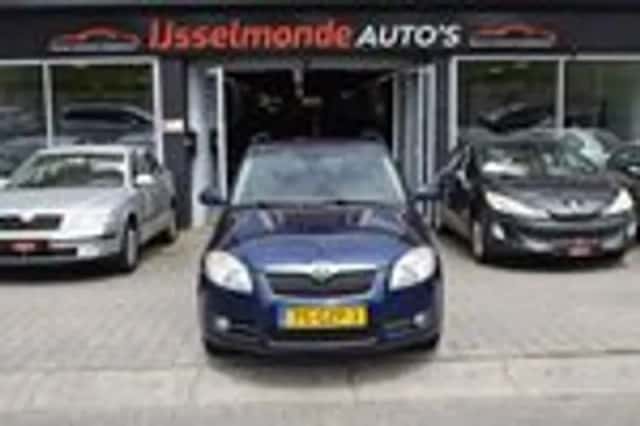 Škoda Fabia (2008) thumbnail 3
