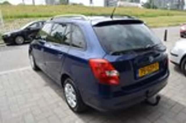 Škoda Fabia (2008) thumbnail 10
