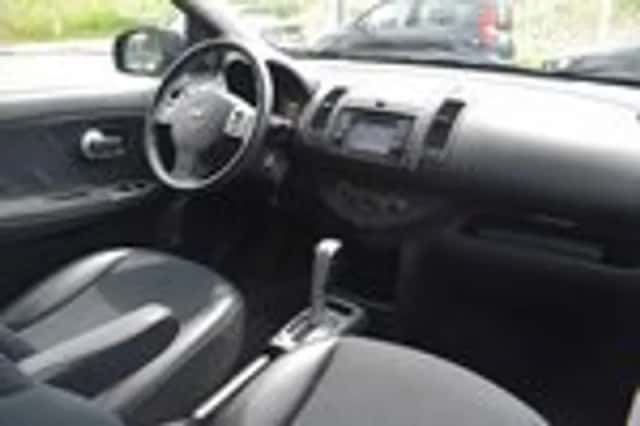 Nissan Note (2013) thumbnail 17