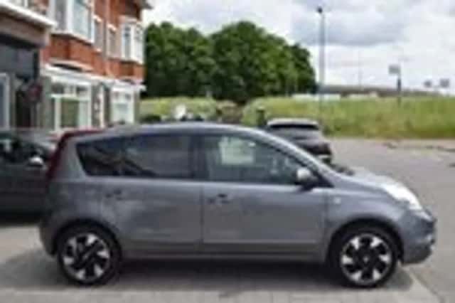 Nissan Note (2013) thumbnail 7