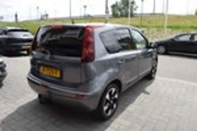 Nissan Note (2013) thumbnail 8