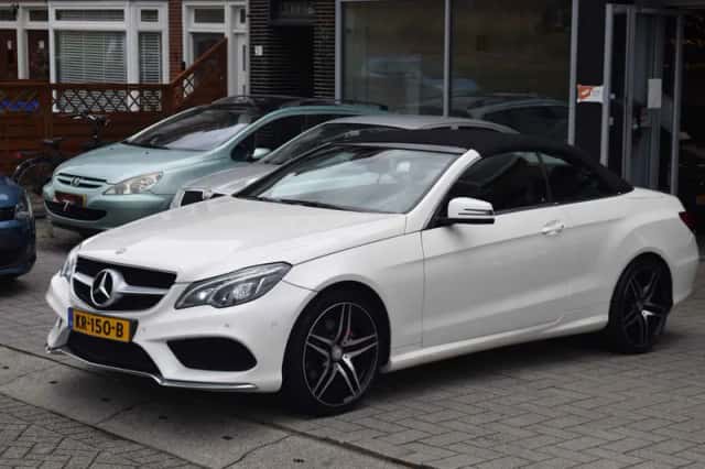 Mercedes-Benz E-Klasse (2013) thumbnail 2