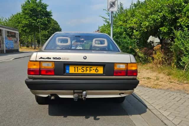 Audi 100 (1985) thumbnail 4