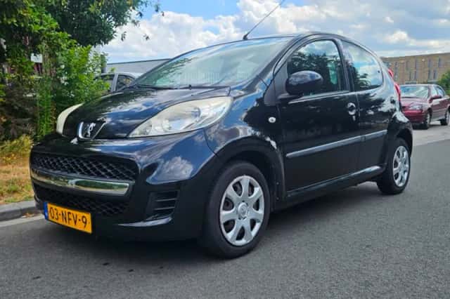 Peugeot 107 (2010) thumbnail 1