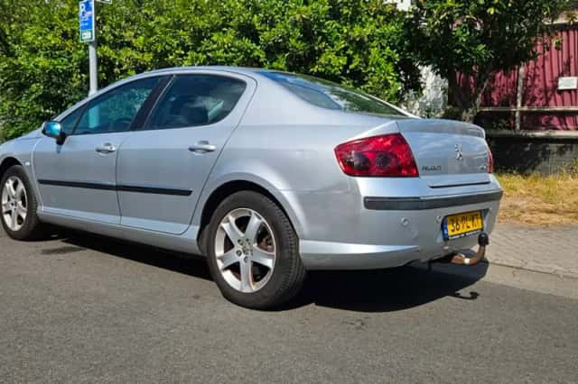Peugeot 407 (2004) thumbnail 3