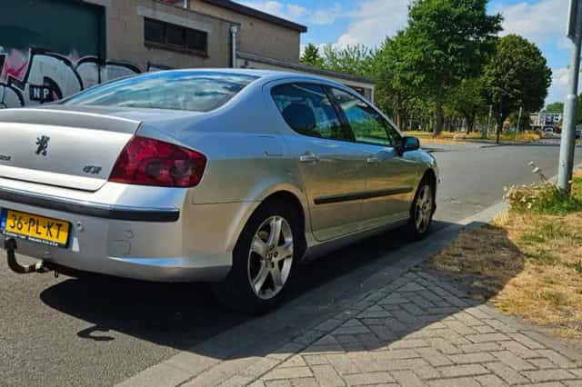 Peugeot 407 (2004) thumbnail 5