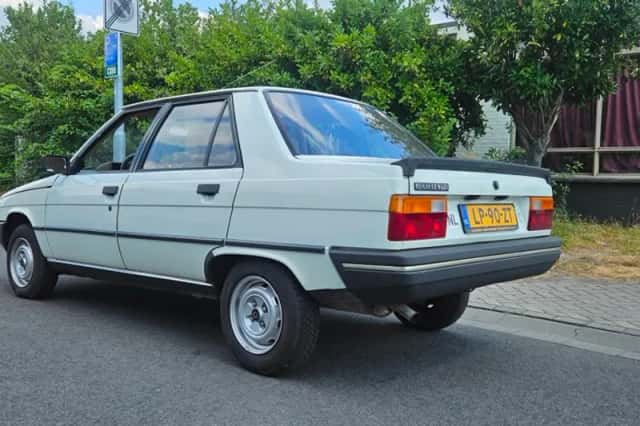 Renault 9 (1984) thumbnail 3