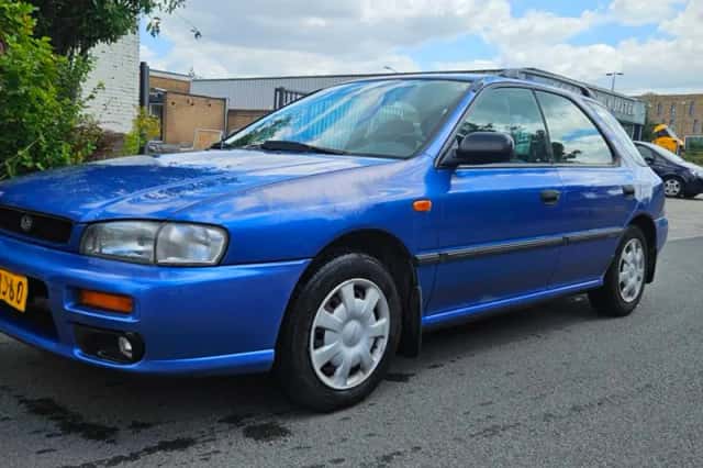 Subaru Impreza (1998) thumbnail 1