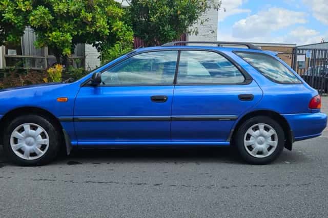 Subaru Impreza (1998) thumbnail 2