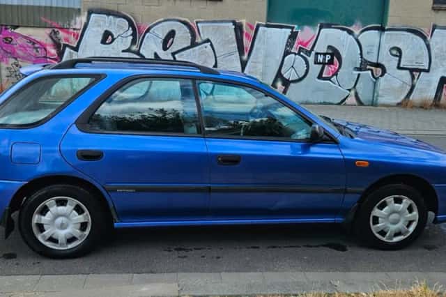 Subaru Impreza (1998) thumbnail 6
