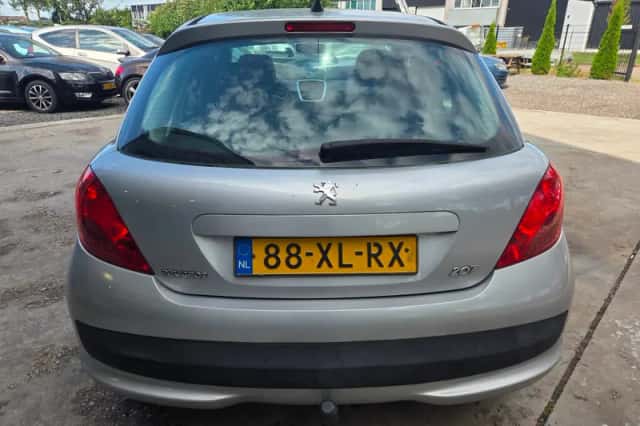Peugeot 207 (2007) thumbnail 4