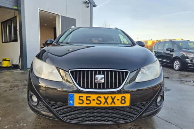SEAT Ibiza (2012) thumbnail 2