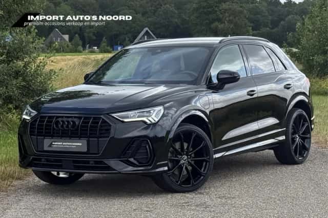Audi Q3 (2021) thumbnail 1