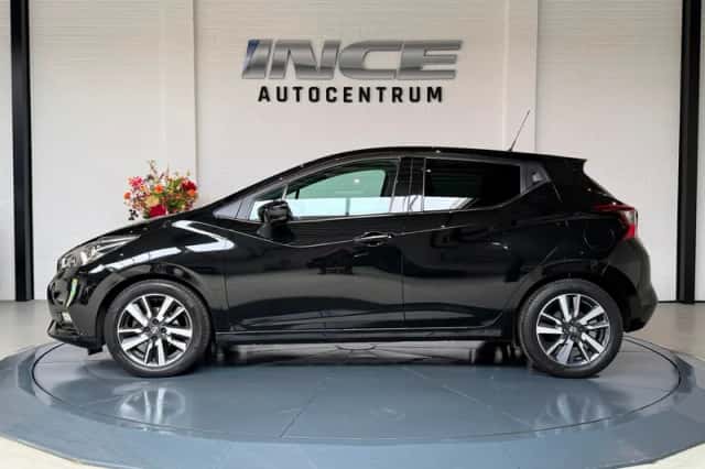 Nissan Micra (2018) thumbnail 2