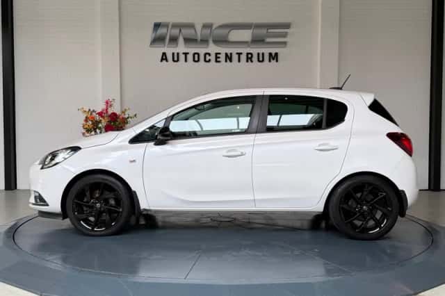Opel Corsa (2017) thumbnail 2