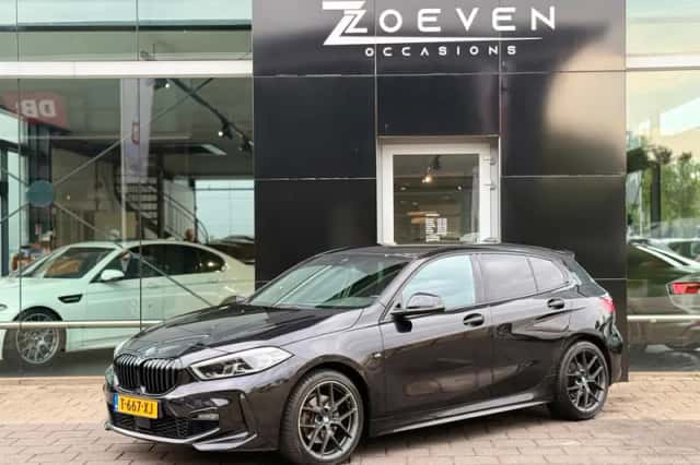 BMW 1-Serie (2022) thumbnail 1