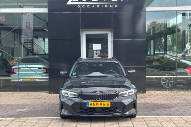 BMW 3-Serie (2023) thumbnail 5