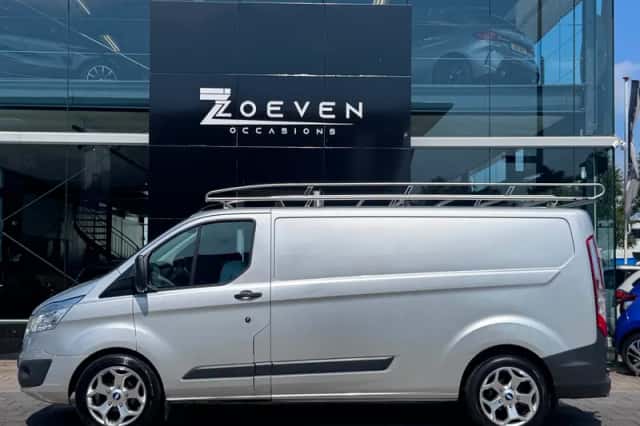 Ford Transit Custom (2015) thumbnail 2