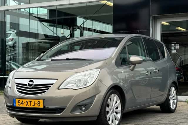 Opel Meriva (2012) thumbnail 2
