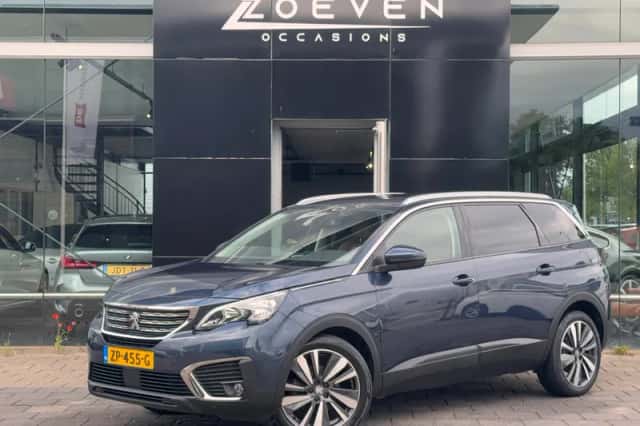 Peugeot 5008 (2019) thumbnail 1