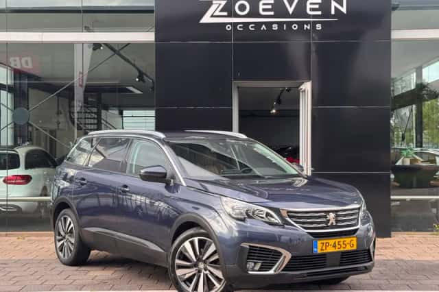 Peugeot 5008 (2019) thumbnail 2