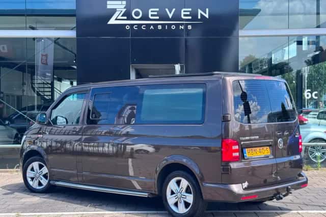 Volkswagen Transporter (2017) thumbnail 3
