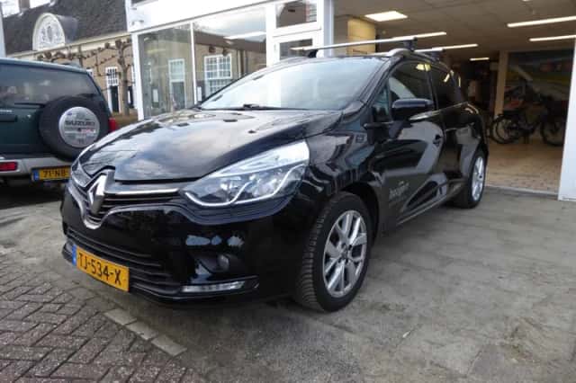 Renault Clio (2018) thumbnail 2