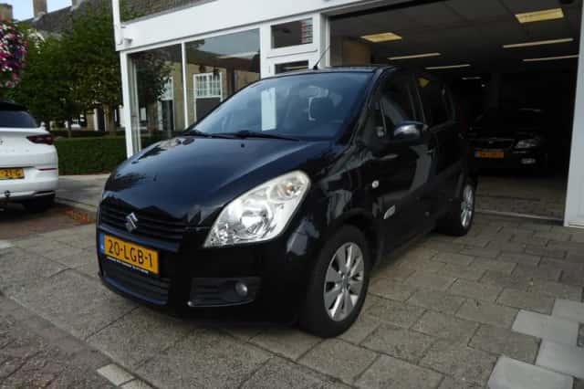 Suzuki Splash (2010) thumbnail 2