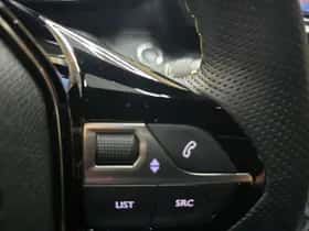 Peugeot e-2008 (2024) thumbnail 11