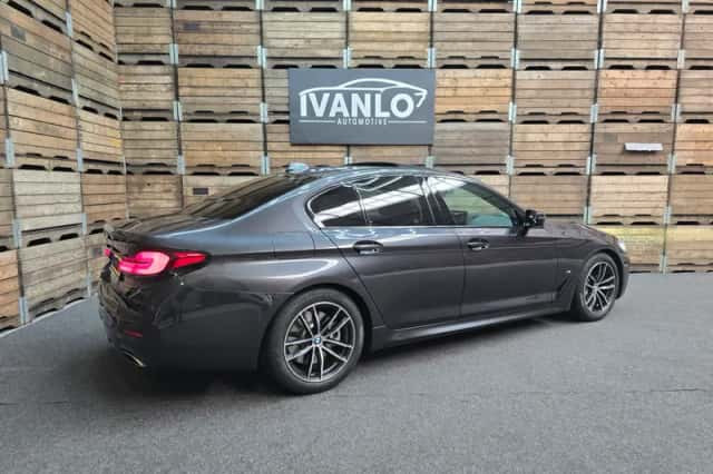 BMW 5-Serie (2023) thumbnail 3