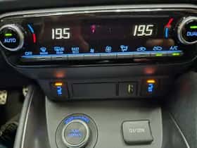 Toyota Yaris (2021) thumbnail 14