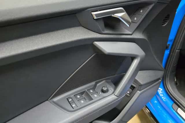 Audi A3 (2023) thumbnail 5